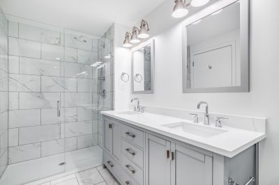 Large Bathroom Mirrors